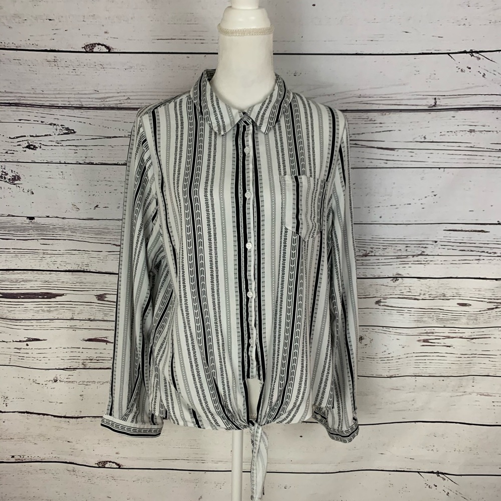 🌵BEBOP Front Tie Women’s Tribal Print XL Top